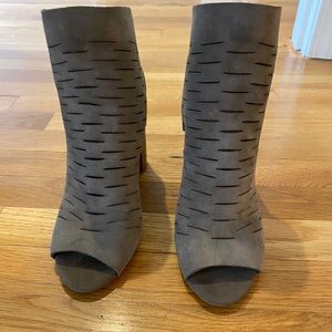 1.State heeled booties